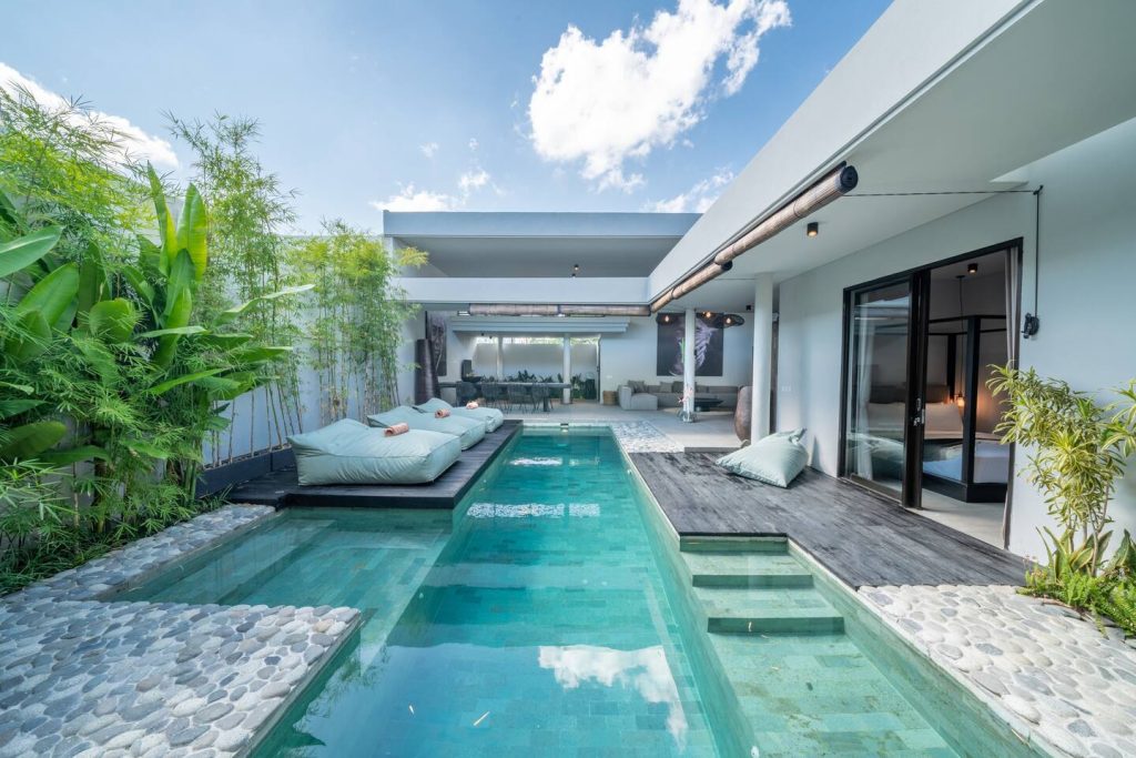 Tasteful Modern Luxurious Villas